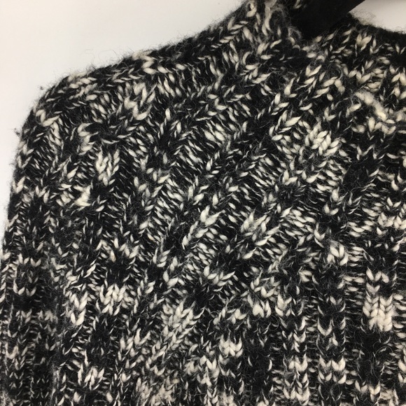 J Linberg Black And White Knitted Sweater - Picture 7 of 11